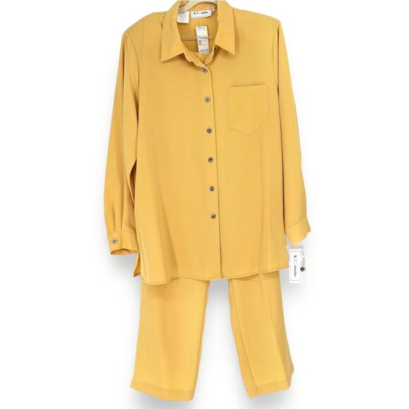 K.C. STUDIO Women’s NWT 2 Piece Antique Gold Top/Jacket and  Pants 14P Versatile - Picture 3 of 9